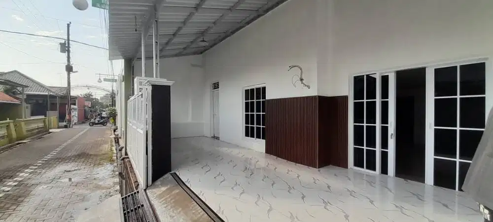 Di kontrakan rumah di pekalongan 4 Kamar tidur