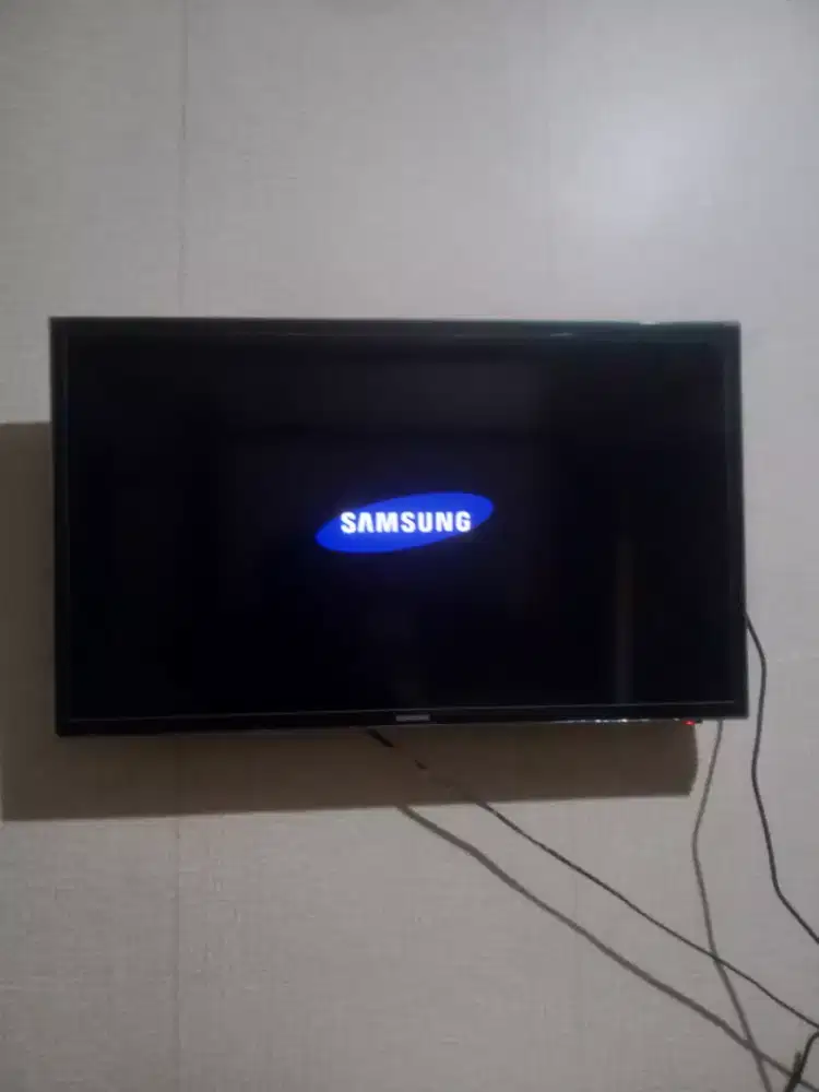 TV LED SAMSUNG 32INCH