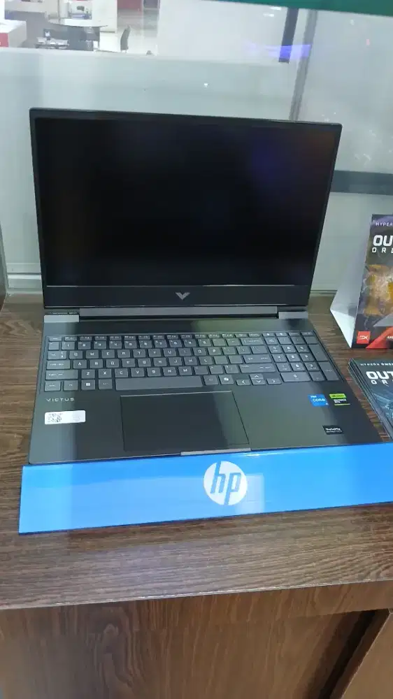 VICTUS GAMING 15 FA2666TX I5 14320HX