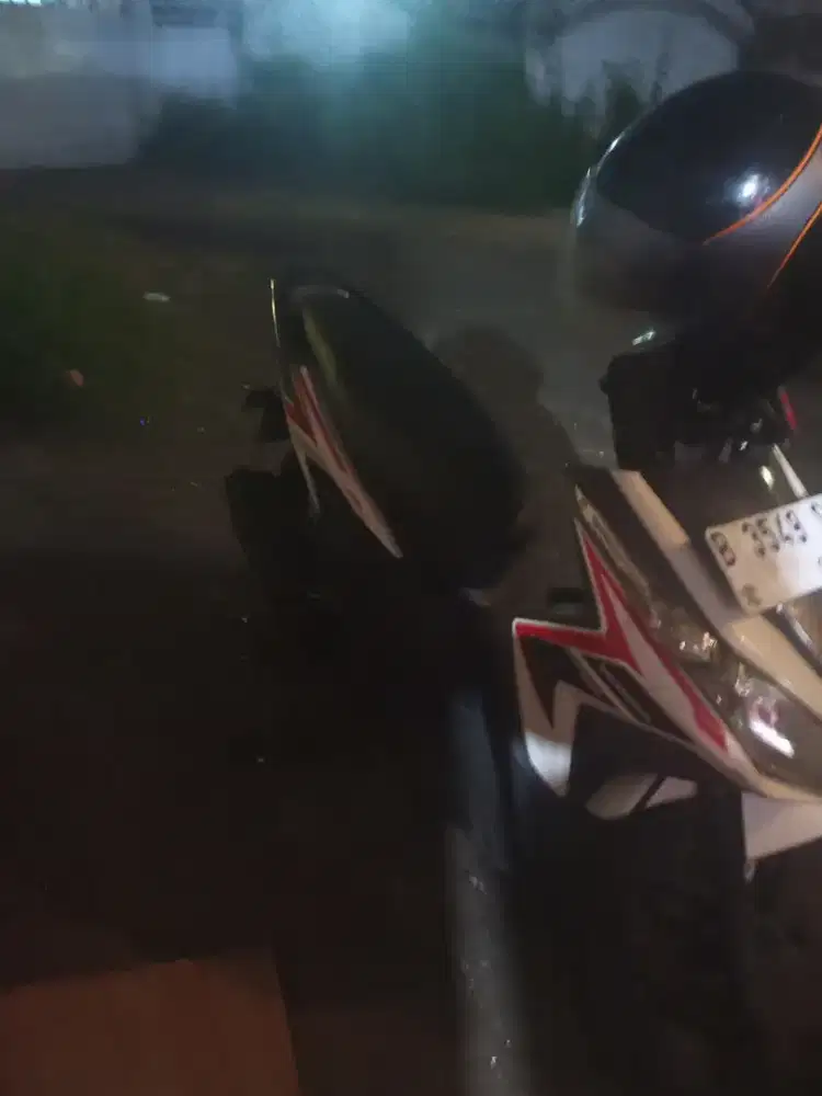 Honda Vario Robot 110 Putih