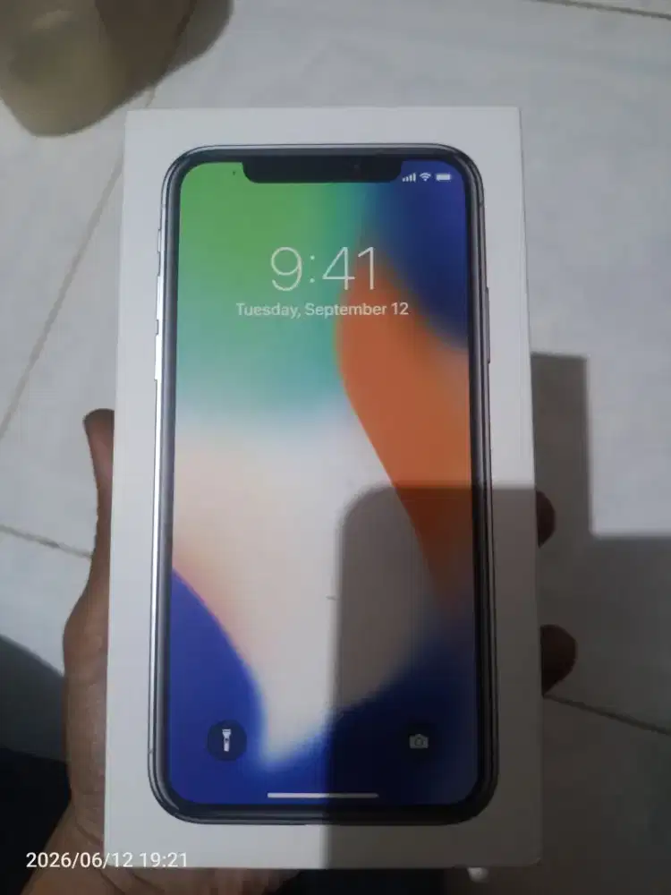 Dus box iPhone x silver ex ibox
