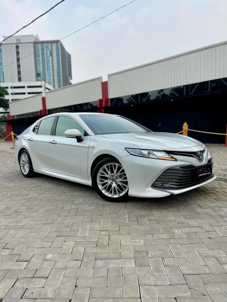 [Istimewa] Toyota Camry 2.5 Hybrid