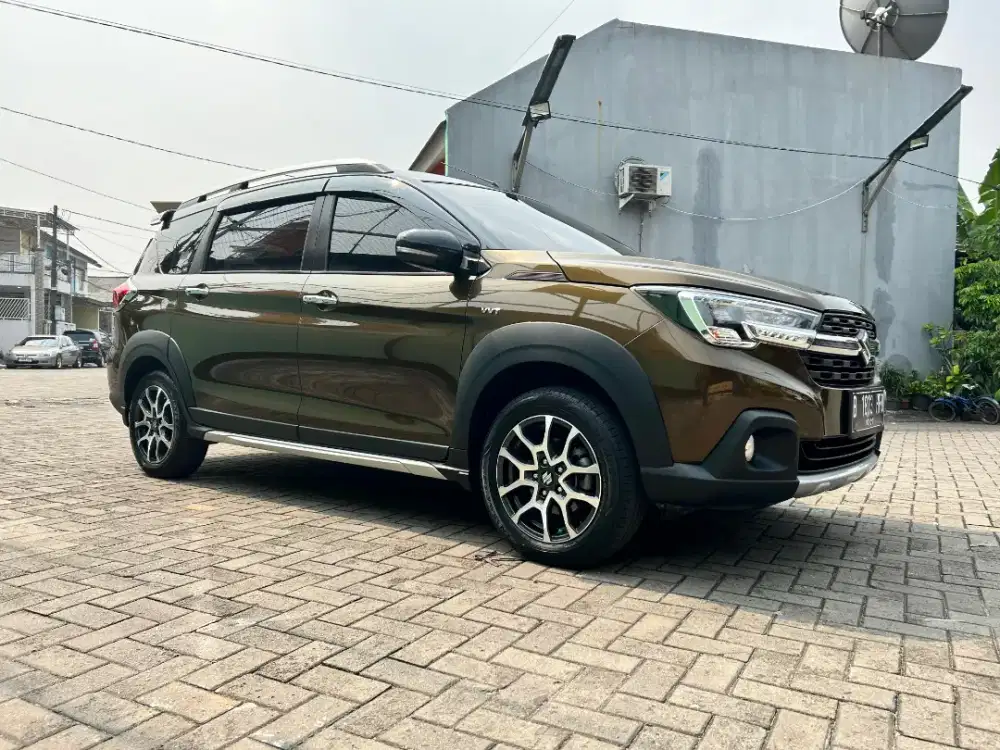 Suzuki XL7 Alpha Twotone AT 2022
