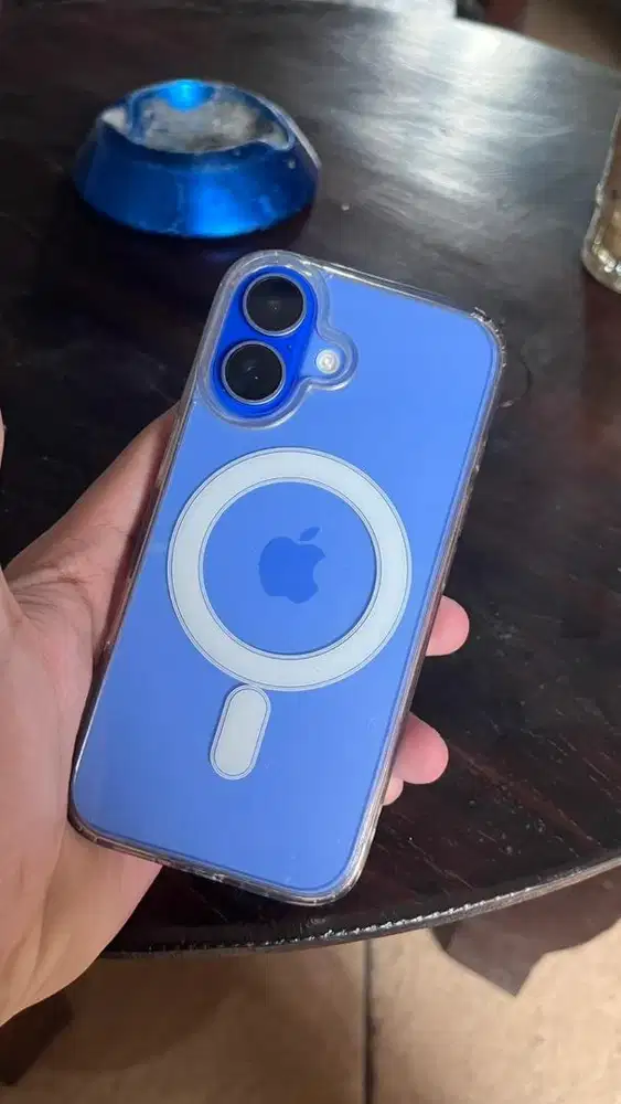 IPHONE 16 BASIC