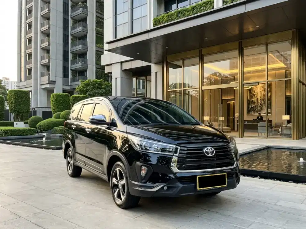Venturer Diesel At 2022 Hitam Km kecil km rendah harga Cash