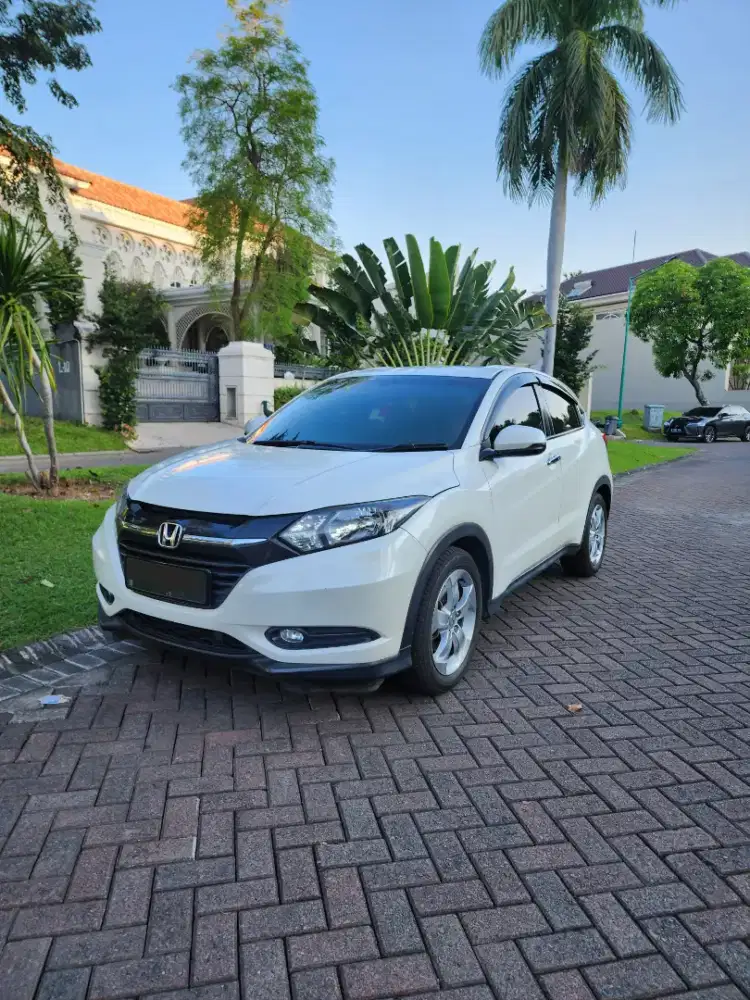 Honda HRV E CVT 2015 Putih LOW KM Automatic