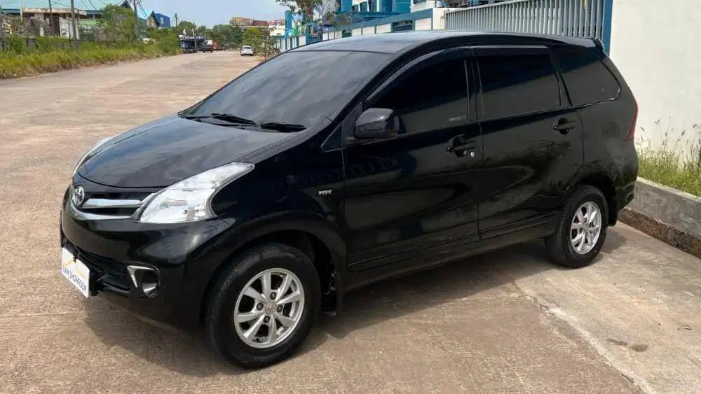 TOYOTA AVANZA G AT 2013