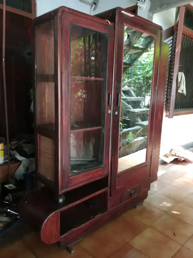 Dijual Lemari Jati Lawas