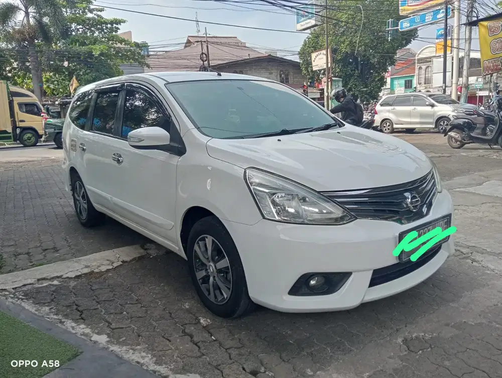 Nissan Grand livina 2016 Bensin