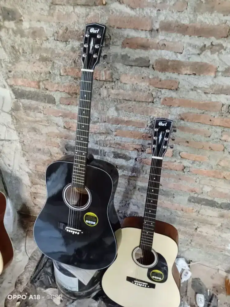 Gitar akustik jumbo tanambesi
