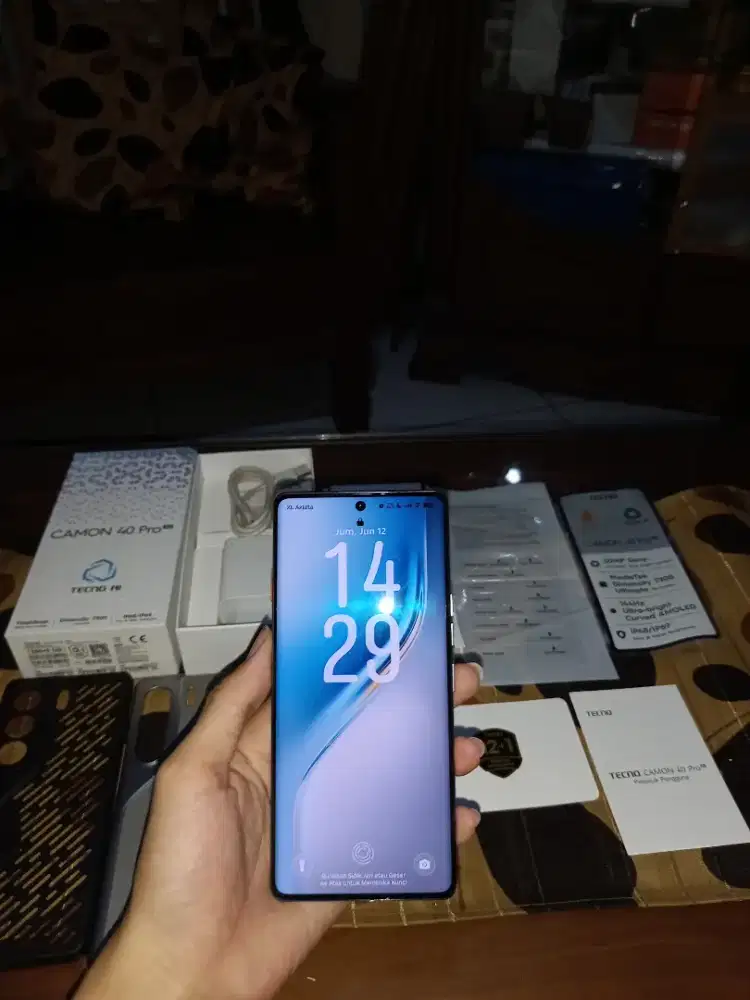 TECNO CAMON 40 PRO 5G, RAM 8/256 FULL SET