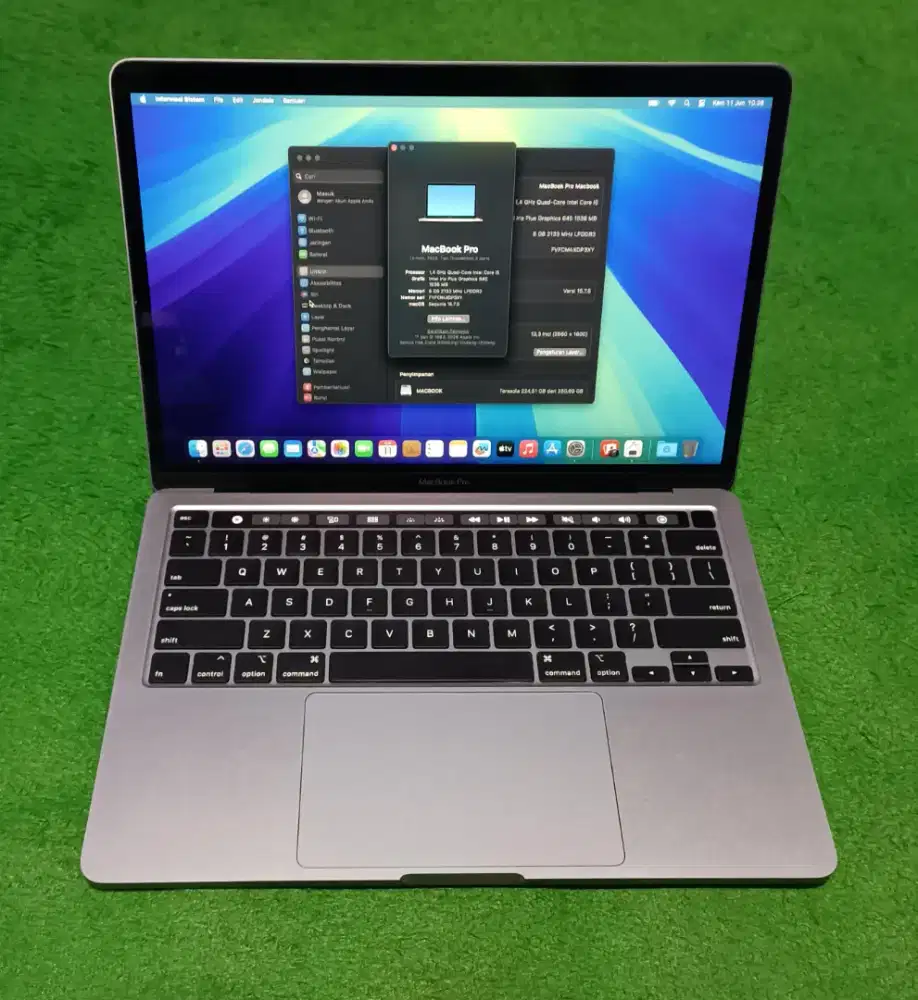 Apple Macbook Pro 2020 13inch i5 8/256 Grey Touchbar Murah