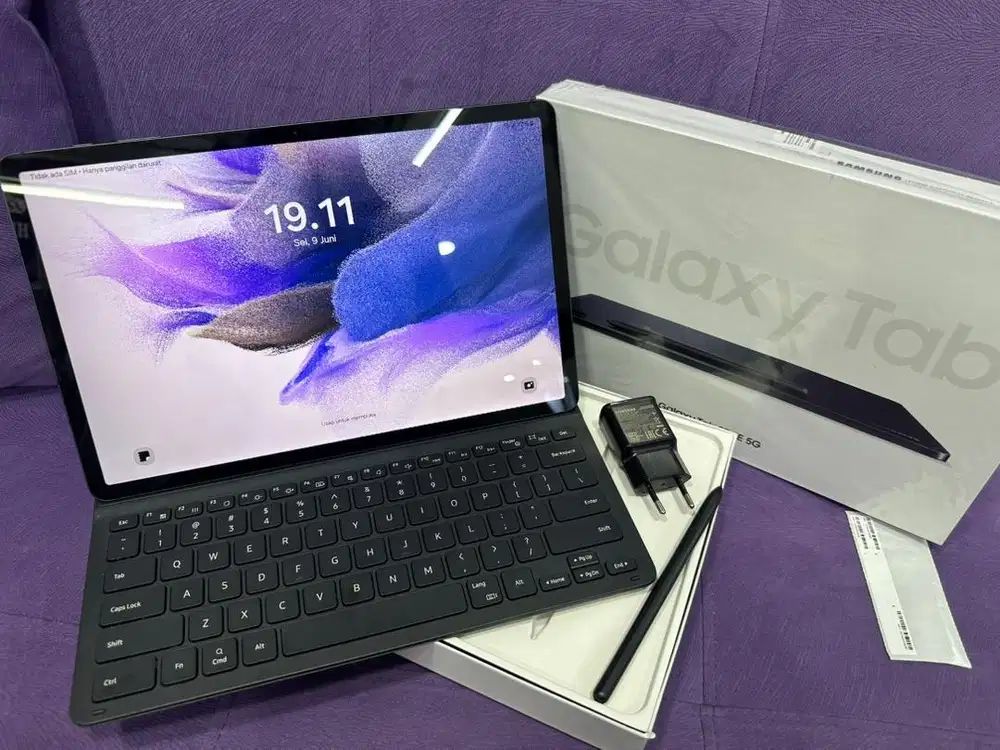 Samsung tab s7 FE 5G 6/128GB + Keyboard Ex Garansi Resmi sein