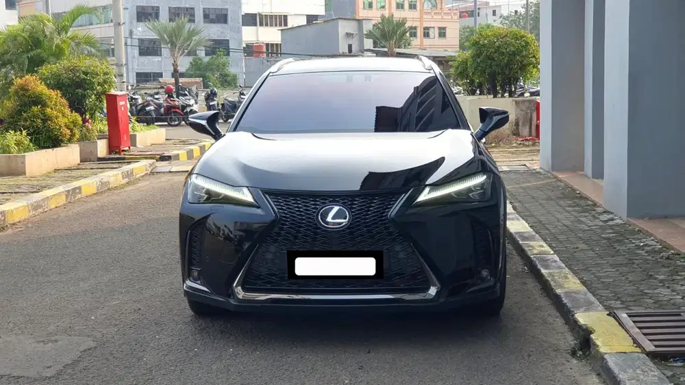 Km antik 15 ribu lexus ux200 ux 200 f sport 2019 hitam pajak panjang