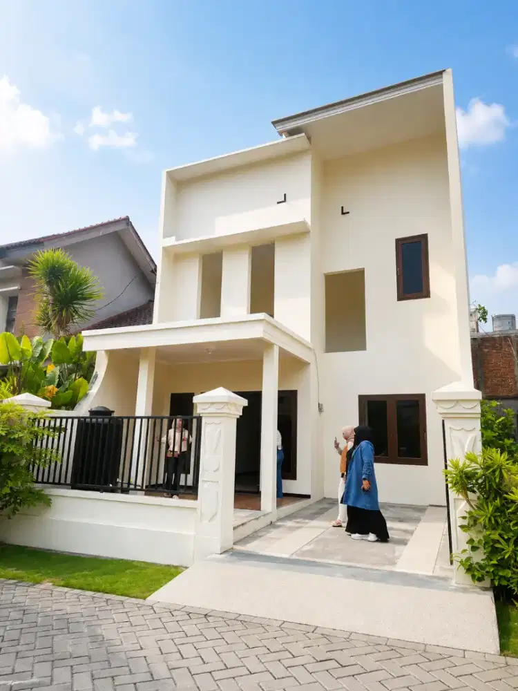 Rumah 2 Lantai Jl Bugis Pakis Saptorenggo