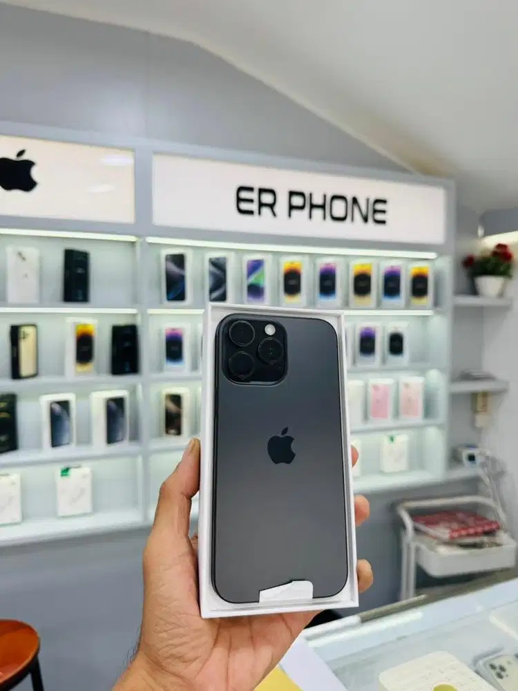 Iphone 16 promax 256 Black Titanium