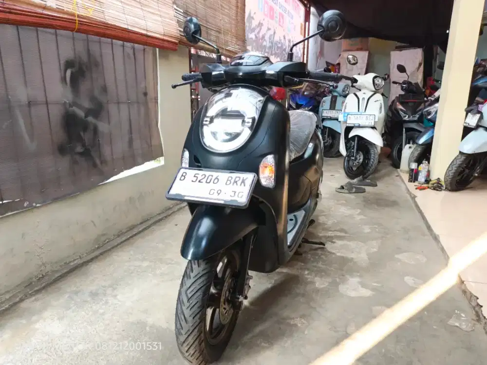 KM 5K HONDA SCOOPY PRESTIGE 2025 BLN 11 BS TT 2024 HRGA PAS DI CILEDUG