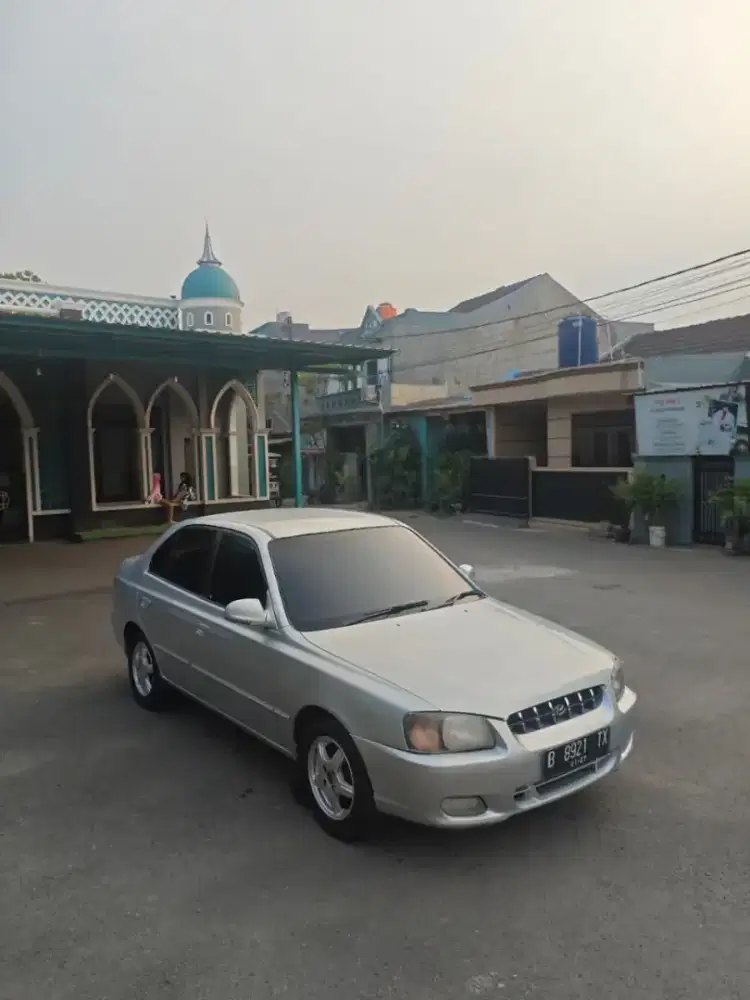 Hyundai Accent Verna 2002 Bensin