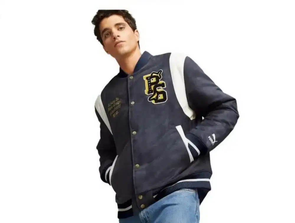 PUMA staple varsity size M