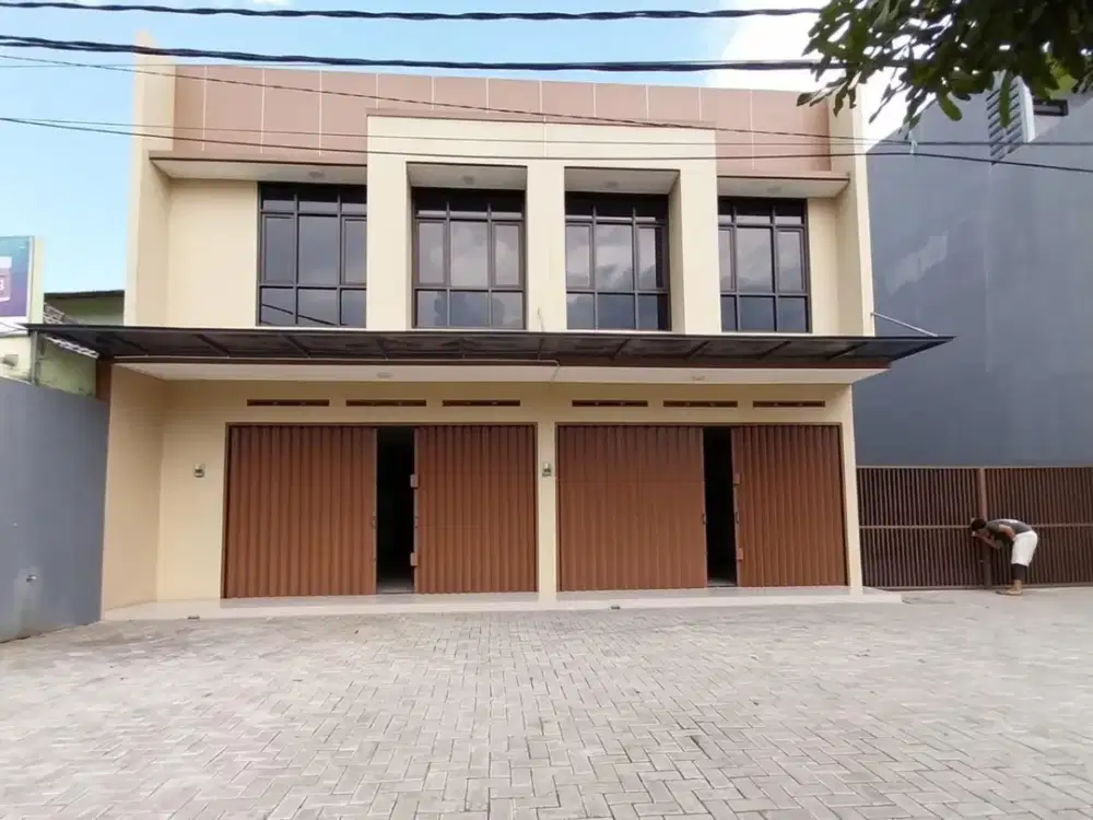 DISEWAKAN RUKO JALAN UTAMA ANTAPANI CISARANTEN STRATEGIS HARGA NEGO, BUTUH CEPAT!
