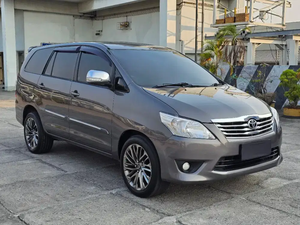 Kijang Innova 2.5 G AT Diesel 2012