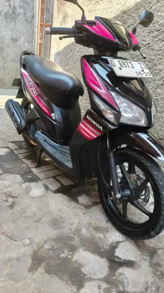 Mulus Siap Pakai ! Honda Vario Karbu 110 Warna Hitam Tahun 2009