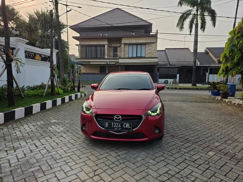 DP 15 JUTA MAZDA 2 R SKYACTIVE 2016