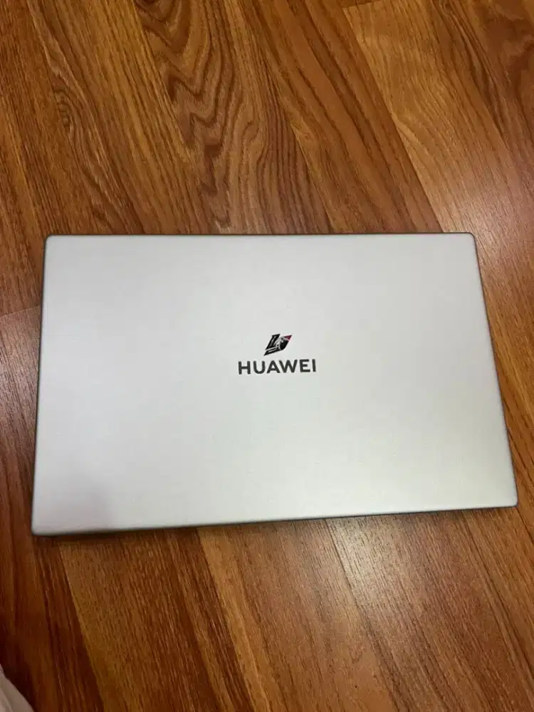 LAPTOP SECOND HUAWEI MATEBOOK D15