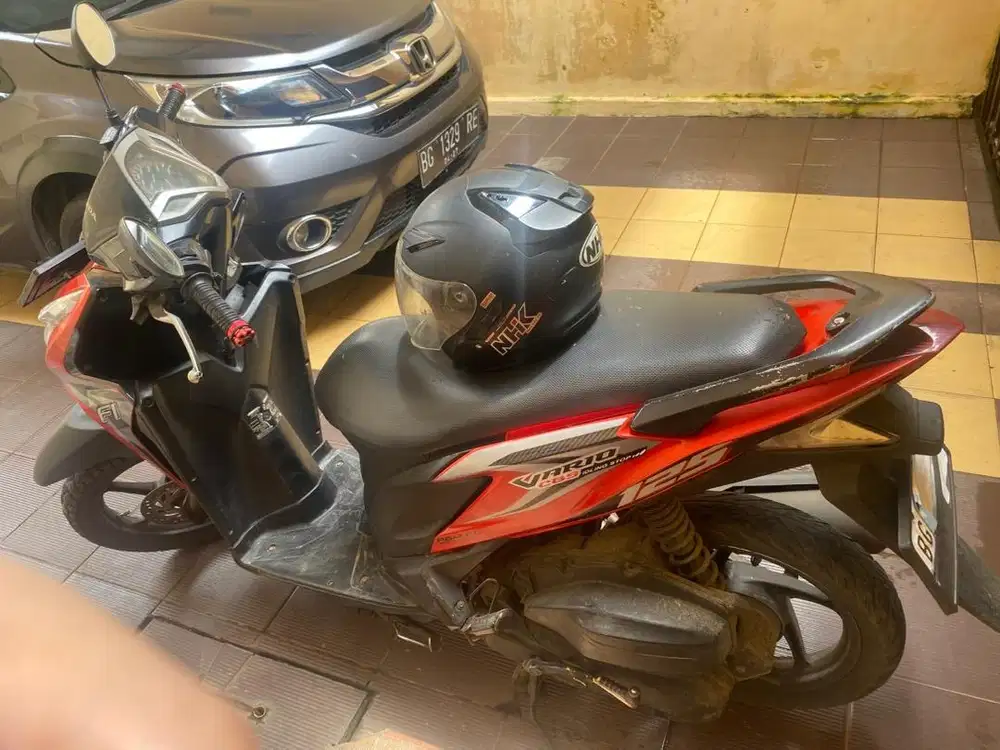 Jual honda vario KZR thn 2012