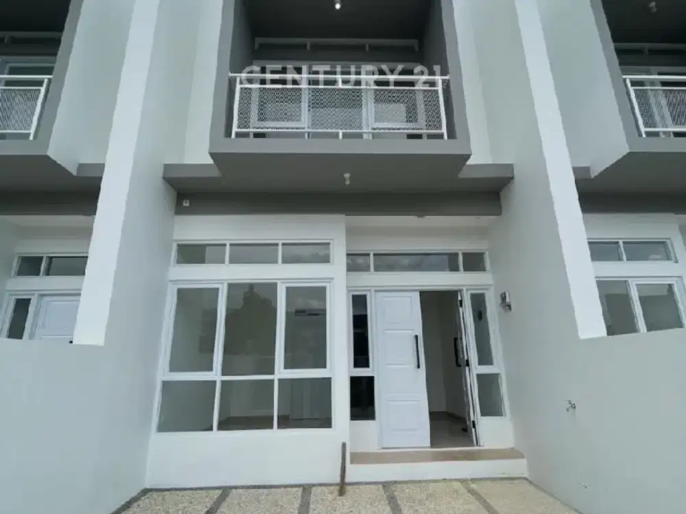 Rumah Baru Style Scandinavian Cisaranten Arcamanik