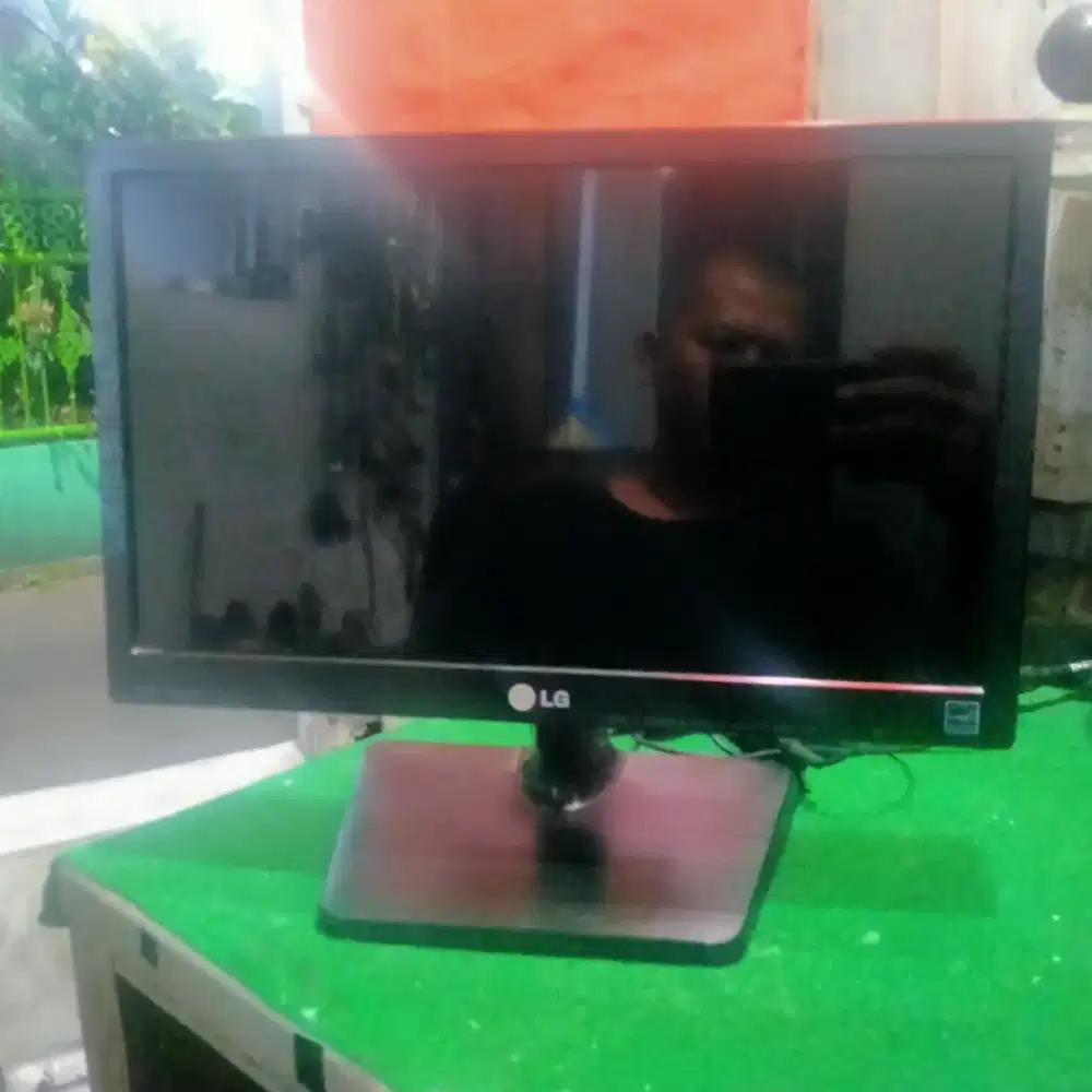 LED LG 16inc for PC