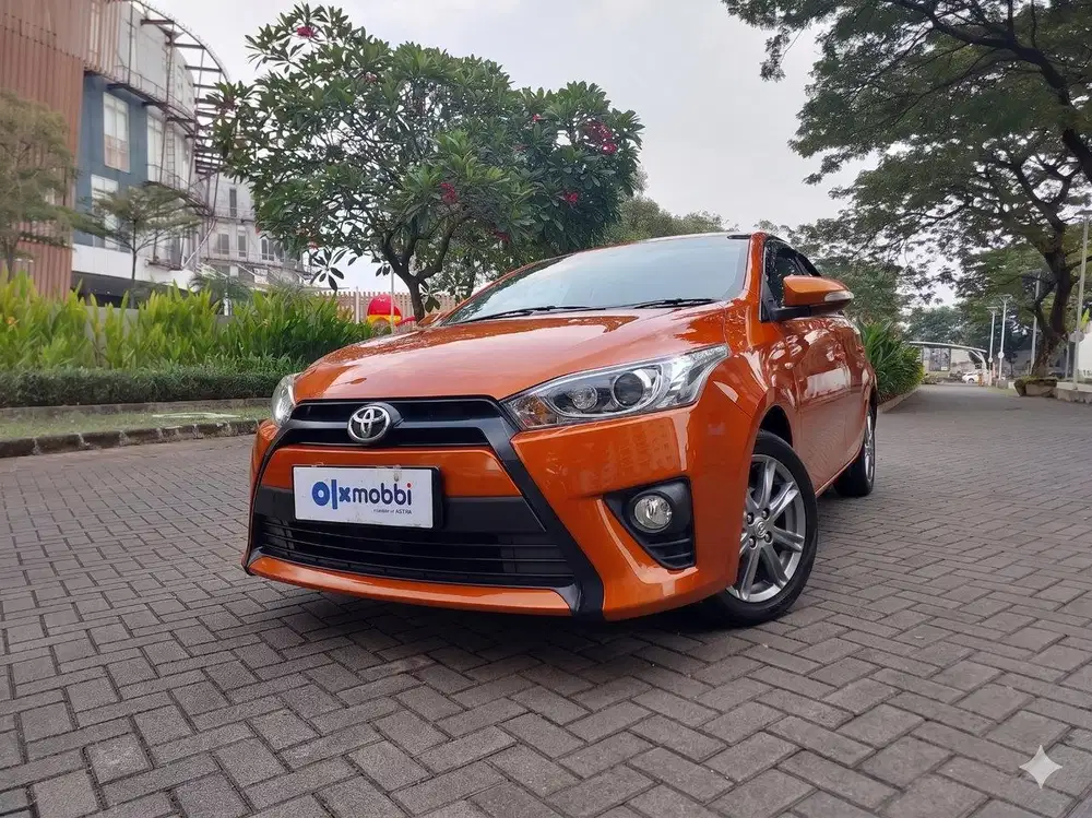 DP 1 JUTA Toyota Yaris 1.5 G Bensin-AT 2015 Orange CADOD