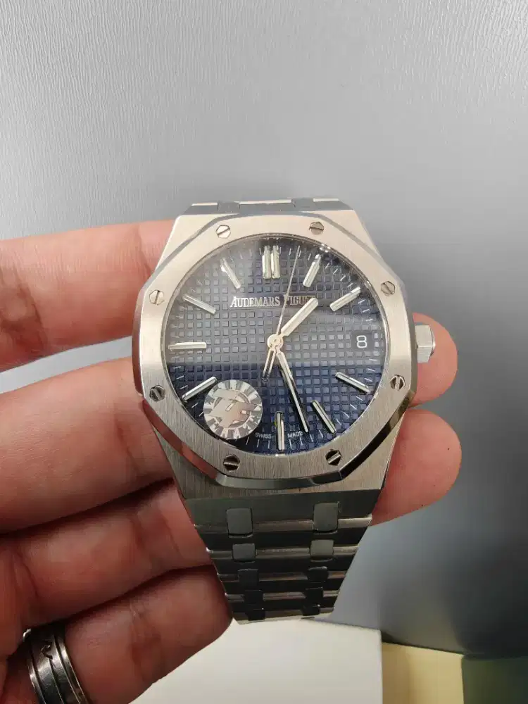 Jam Tangan Watch Audemars Piguet Royal Oak 15550ST Blue 37mm 50thAnniv