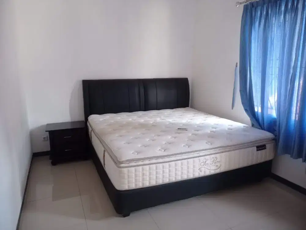 RUMAH SEMI FURNISHED DEKAT GERBANG TOL BAROS CIMAHI-BANDUNG