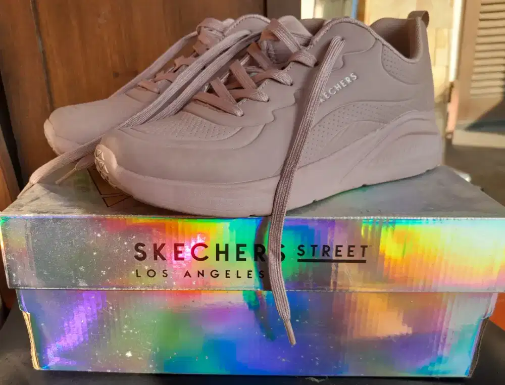 Sepatu Wanita Sketcher Ori