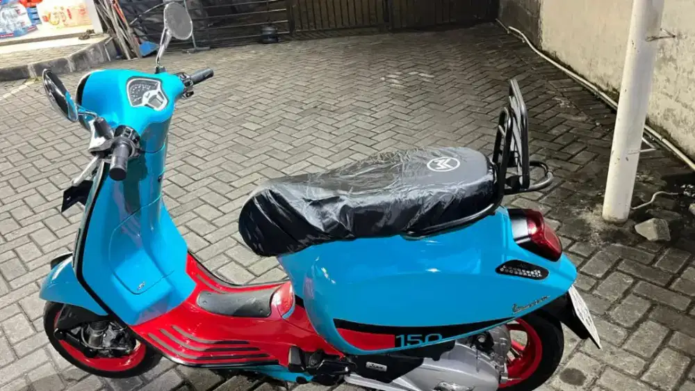 Vespa Primavera 150 ABS Limited