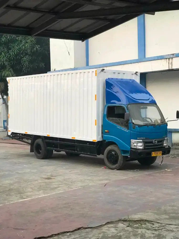 Hino Dutro 130MDL Long double box 26 kubik 2018