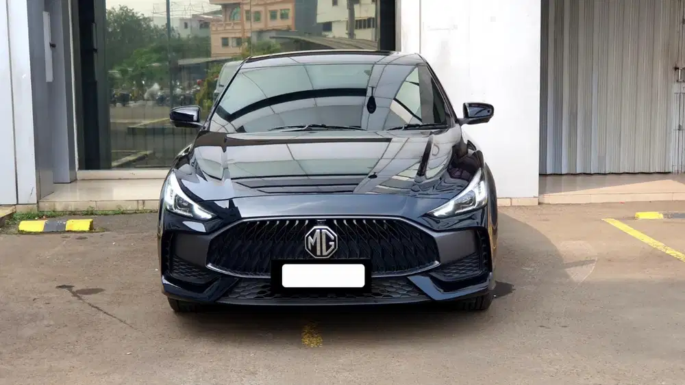 Km 6 ribuan mg 5 gt magnify sunroof 2024 hitam
