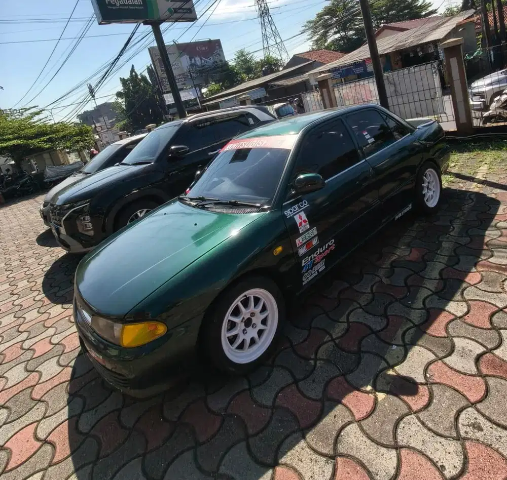 Mitsubishi Lancer Evolution 1995 Bensin