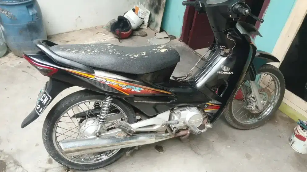 Jual new fit 2006 original