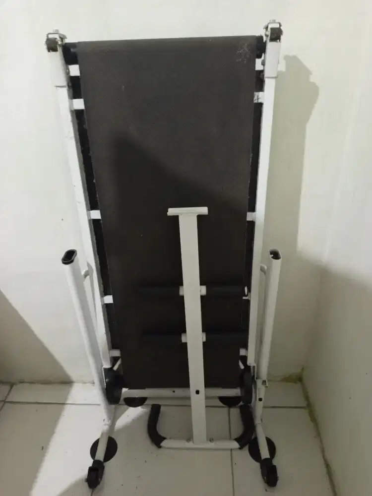 Treadmill manual tanpa listrik