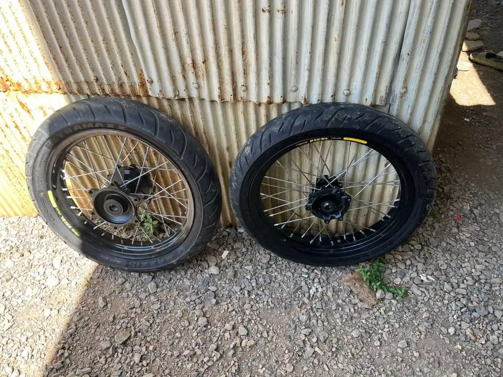 Velg supermoto + ban