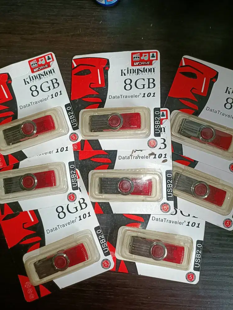 Kingston 8GB hard disk usb