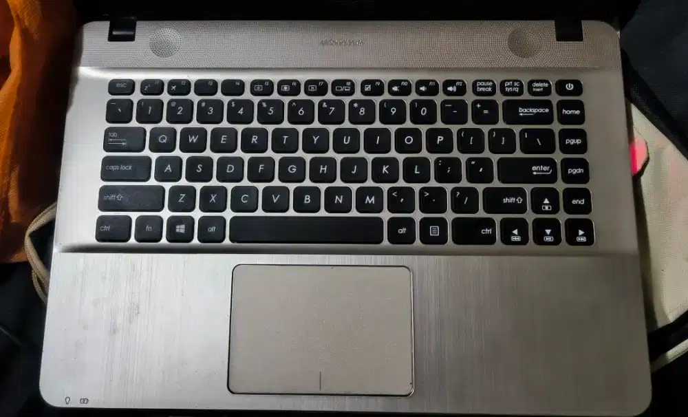 Asus vivobook max 14 inch core i3 vga nvidia 2gb ram 8gb