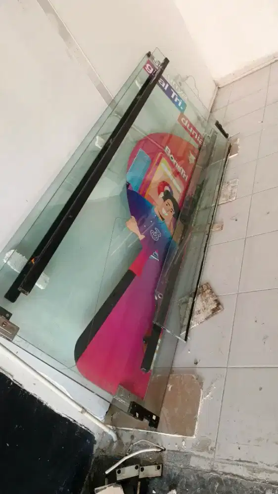 Jual Pintu Kaca dan Kaca Polos