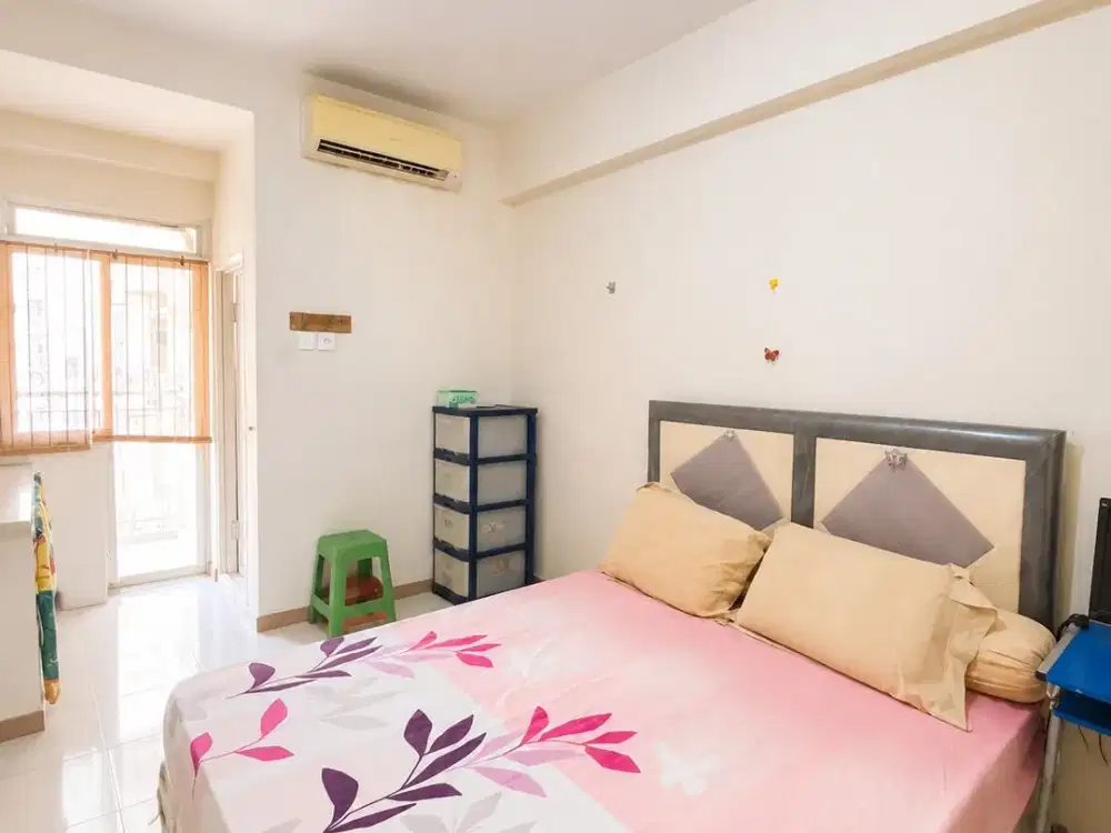 GRATIS TAGIHAN Green Palm Residence Apartemen Studio Semi Furnish