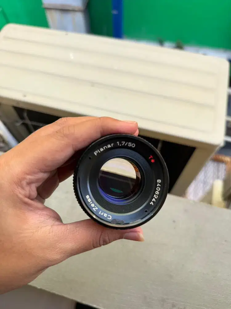 Lensa vintage carl zeiss planar 50mm f1.7 + converter k&f to sony nex