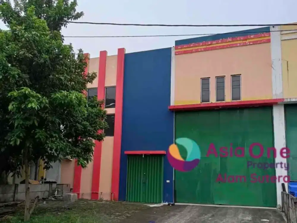 Di SEWA gudang di Bizhub serpong gunung sindur perbatasan tanggeranh Bogor luas 288 m2