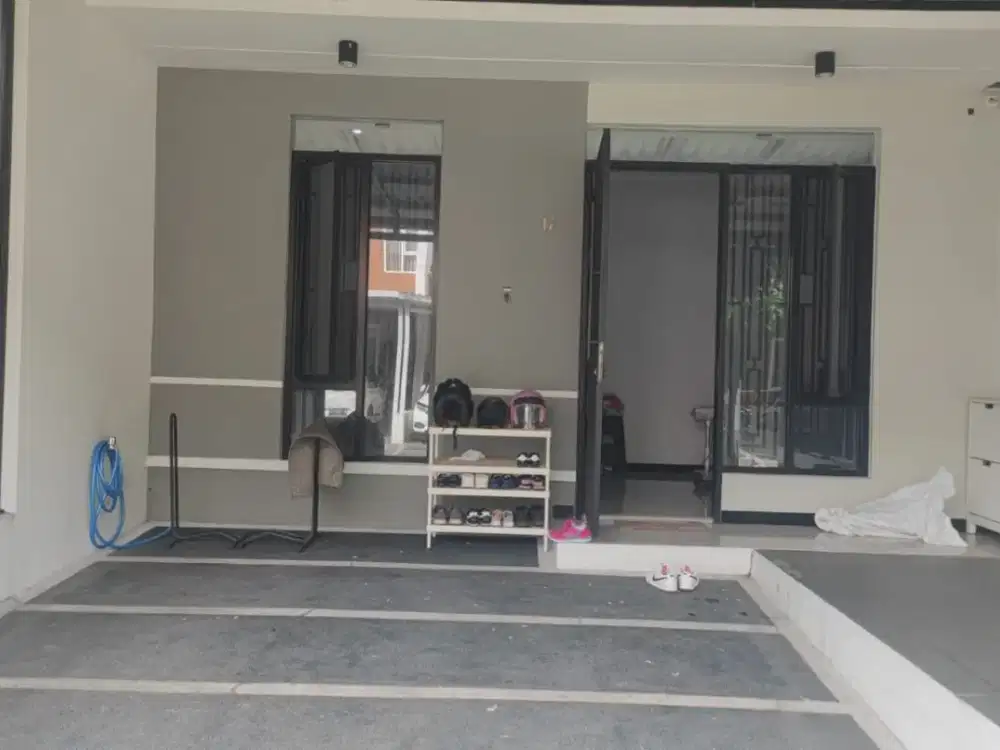Rumah Dijual di Taman Kopo Indah 5 Sherwood
