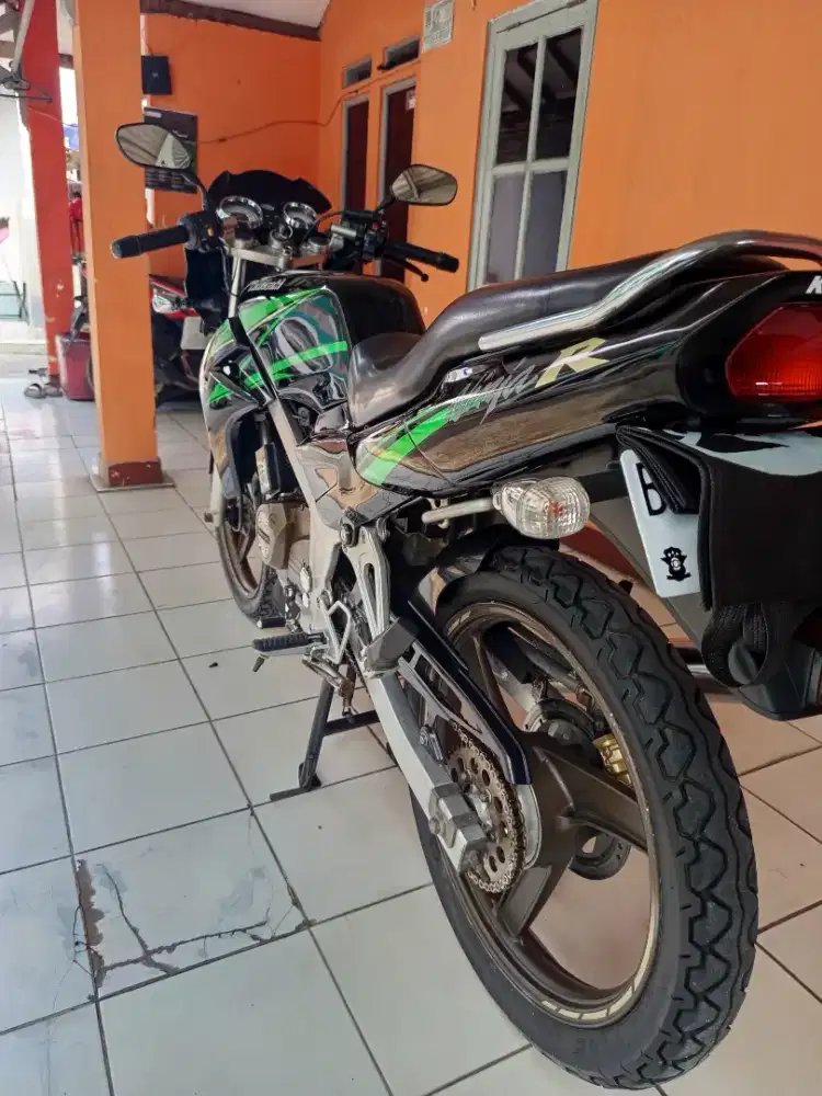 Ninja r 2015 LE